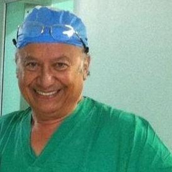Dr. Horacio Cruz, proctólogo